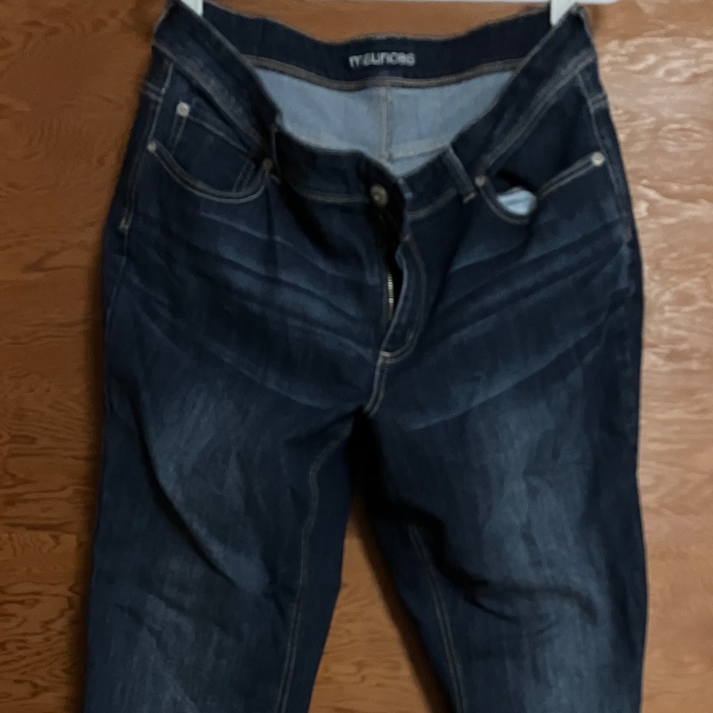 Maurice’s jeans